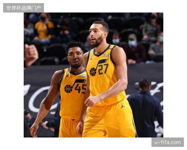 奥斯马季奇独中两元难救主，杜达挺身而出助斯洛伐克握手言和